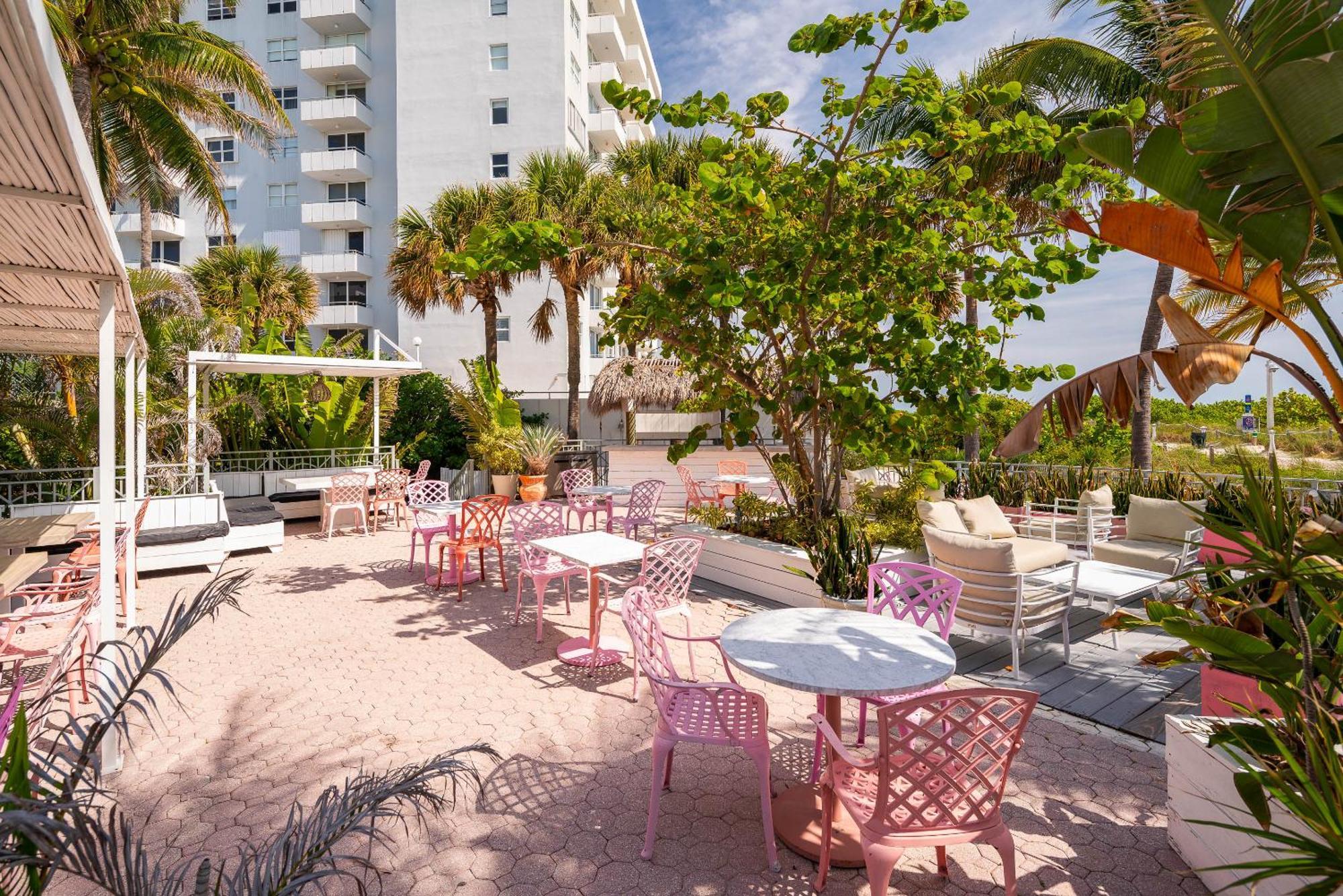 The Savoy Hotel & Beach Club Miami Beach Exterior foto